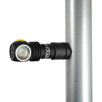 Фара Armytek Elf C1, тёплый свет