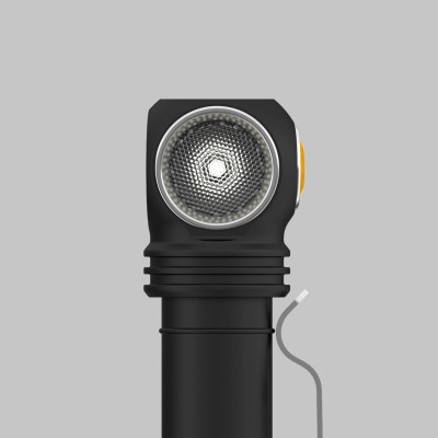مصباح أمامي Armytek Wizard C2 Pro Cold Light