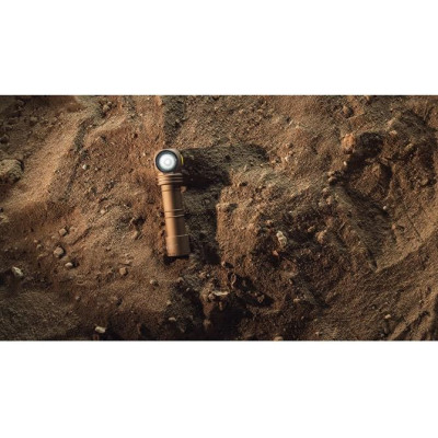 Armytek Wizard C2 Pro Cold Light Stirnlampen-Sand