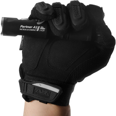 Armytek Partner A1 Pro Taschenlampe, weißes Licht