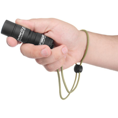 Linterna Armytek Partner C1 v3 XP-L, luz cálida