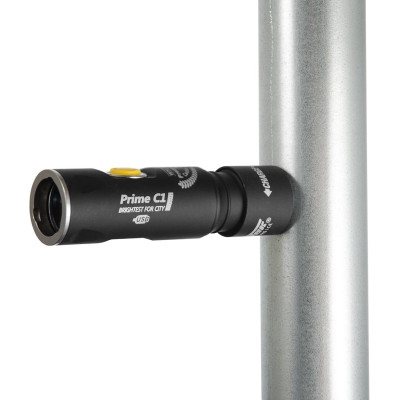 Armytek Prime C1 Pro Kaltlicht-Taschenlampe