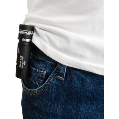 ضوء دافئ من مصباح Armytek Prime C1