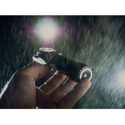 Фонарик Armytek Wizard C2 Pro MAX с холодным светом